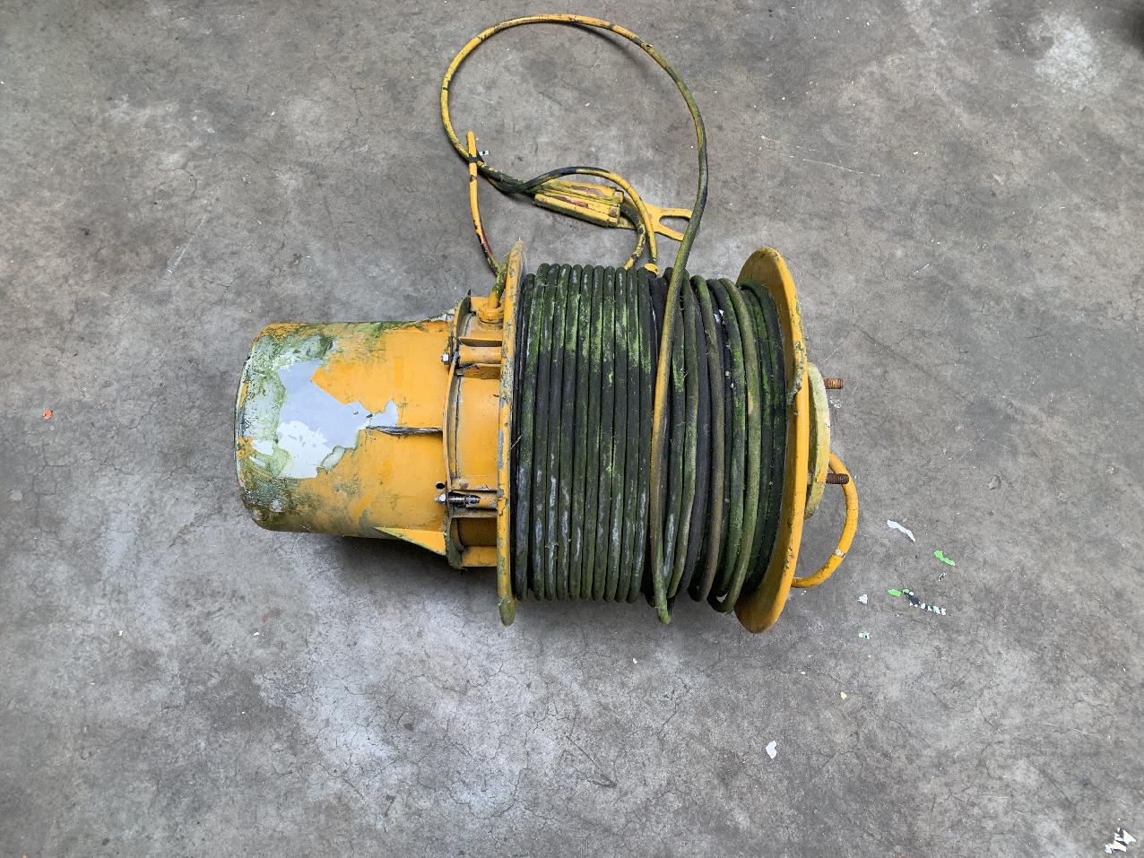 2312456-U Grove GMK 3050 SPRING ROPE DRUM-USED