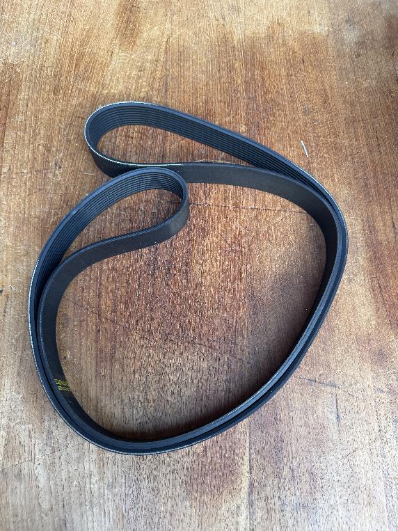3045817 Grove GMK 5100 VEE BELT