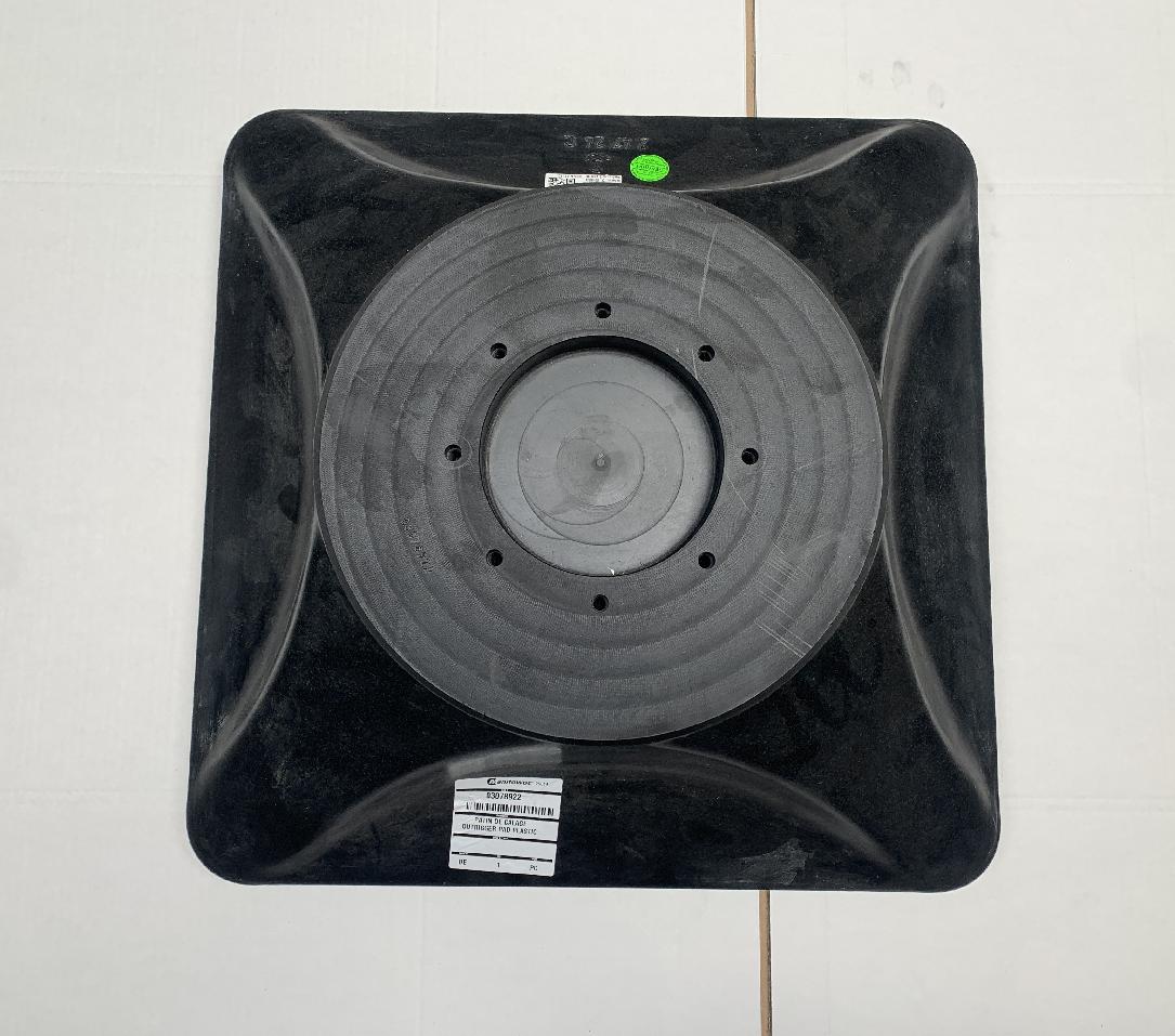 3078922 Grove GMK OUTRIGGER PAD PLASTIC
