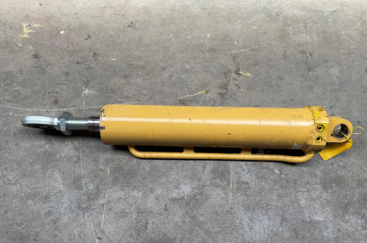 31110120 Grove GMK CYLINDER