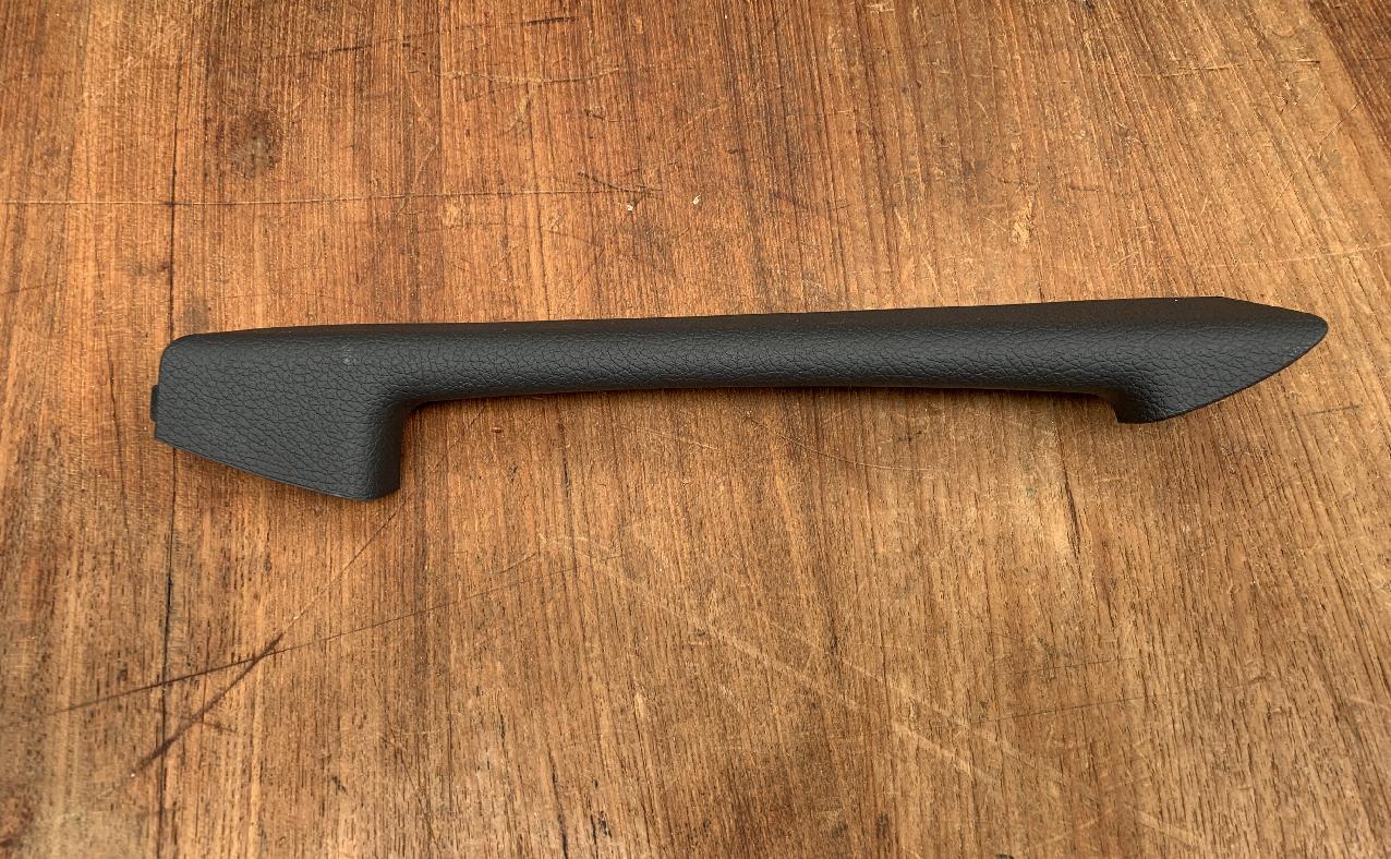3134943 Grove GMK 5130-2 COVERING HANDLE, RIGHT