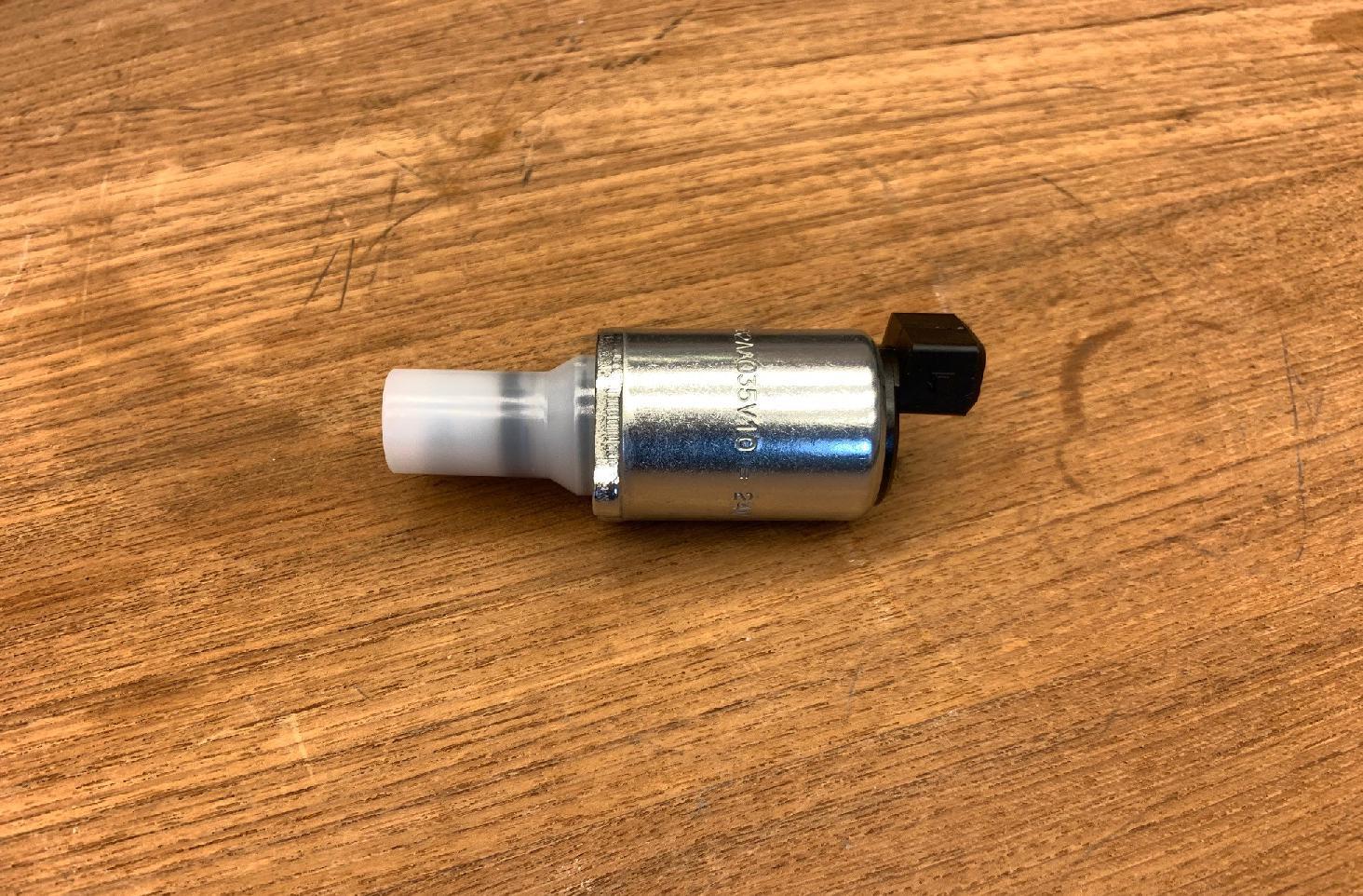 3137098 Grove GMK 6300L REDUCING VALVE
