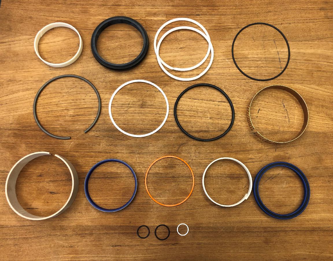3138494 Grove GMK 5130-2 SET OF SEALS