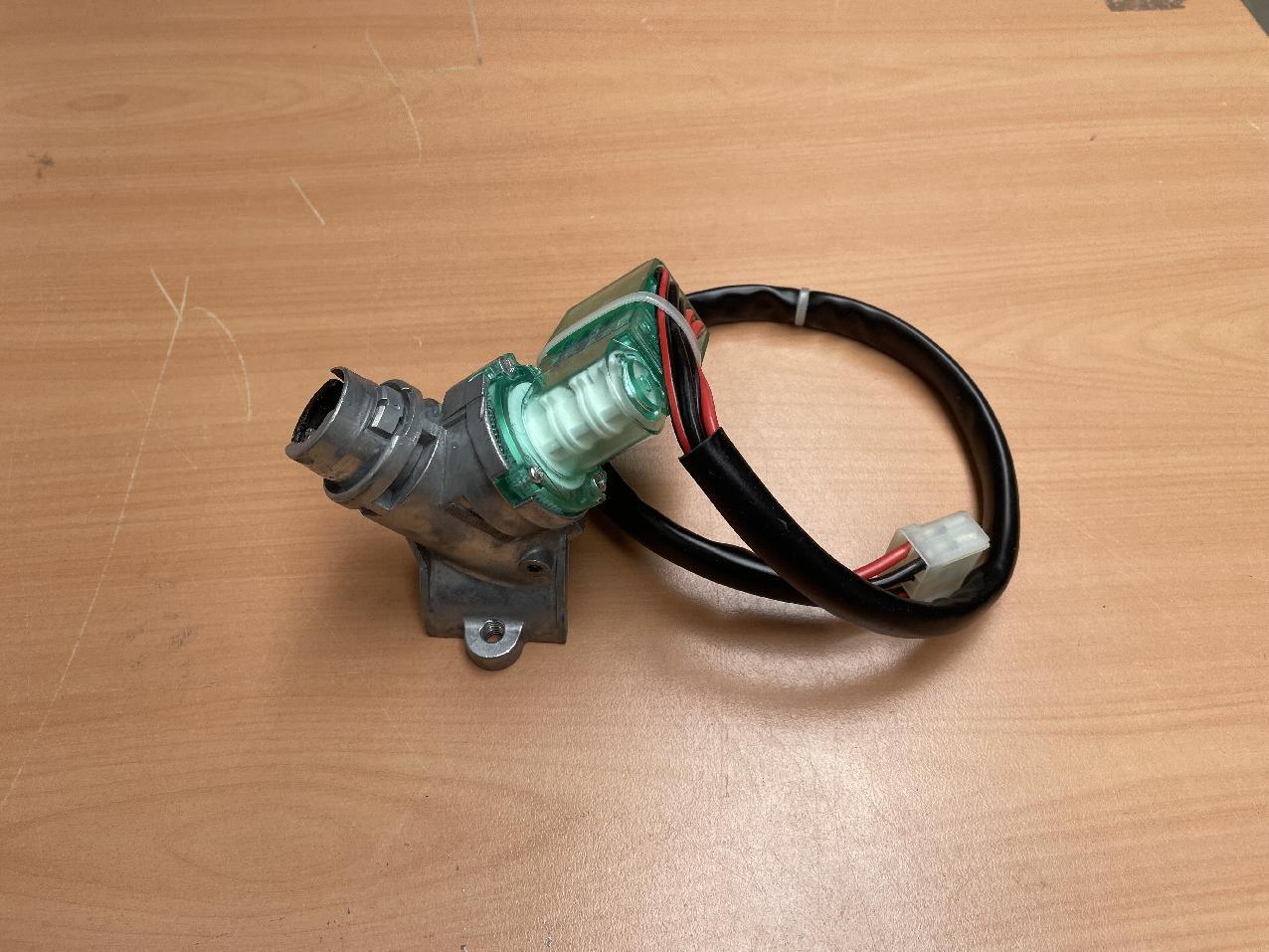 3315183 Grove GMK STEERING LOCK WITHOUT LOCKCYLINDER
