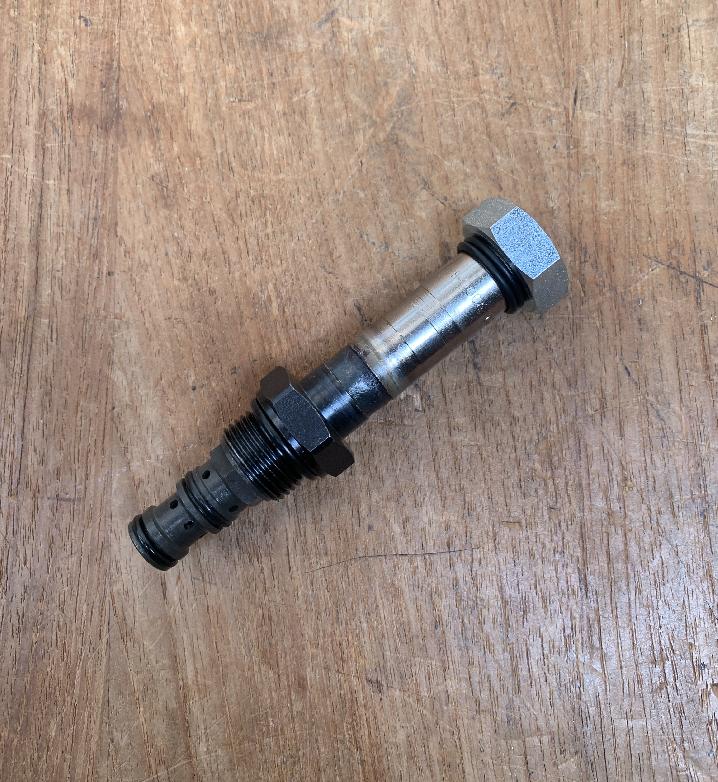 3316426 Grove GMK 6300 3/2-WAY VALVE