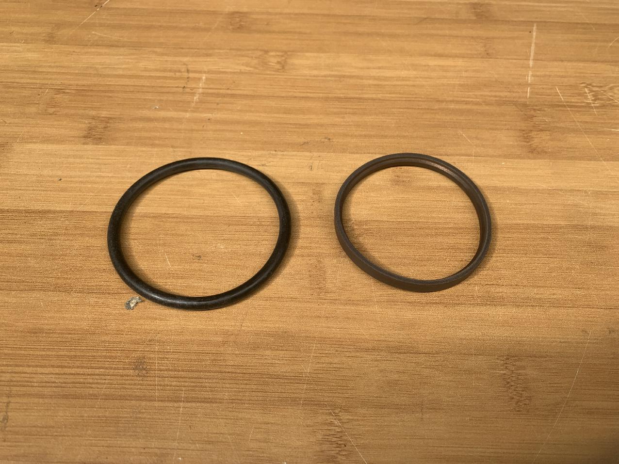 3316583 Grove GMK 5200 SEALING RING