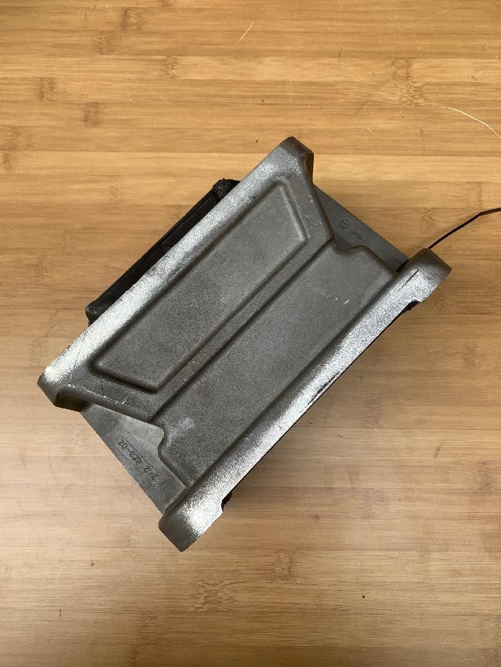 3317904 Grove GMK 4080-1 ENGINE BEARING