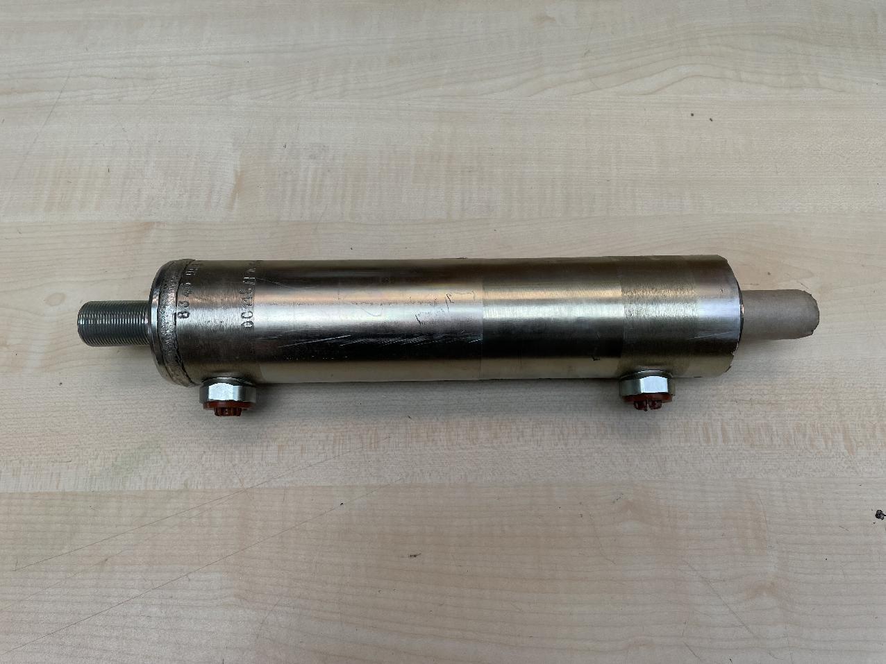 3323026 Grove GMK 4080-1 STEERING CYLINDER (WEBER)