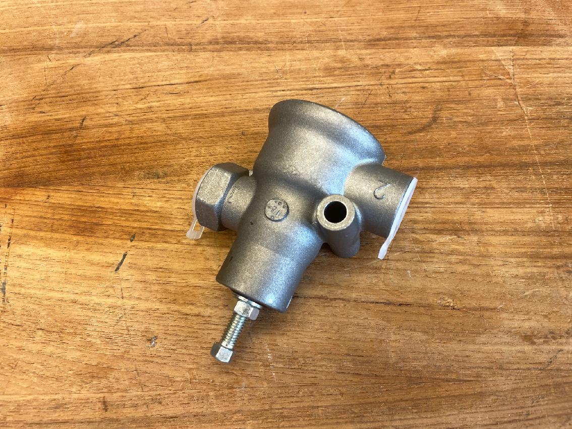 3323313 Grove GMK 2035 PRESSURE LIMITING VALVE