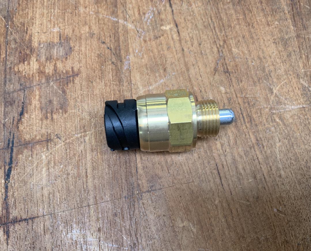 3323426 Grove GMK 3050-1 SWITCH