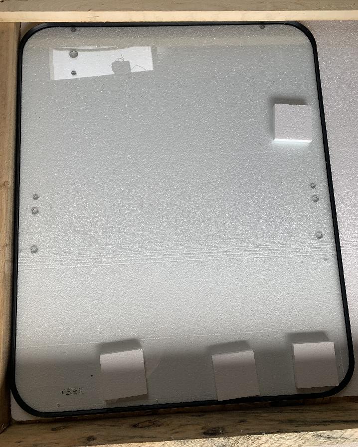 3319850 Grove GMK 5100 PANE WITH PROTECTION FRAME