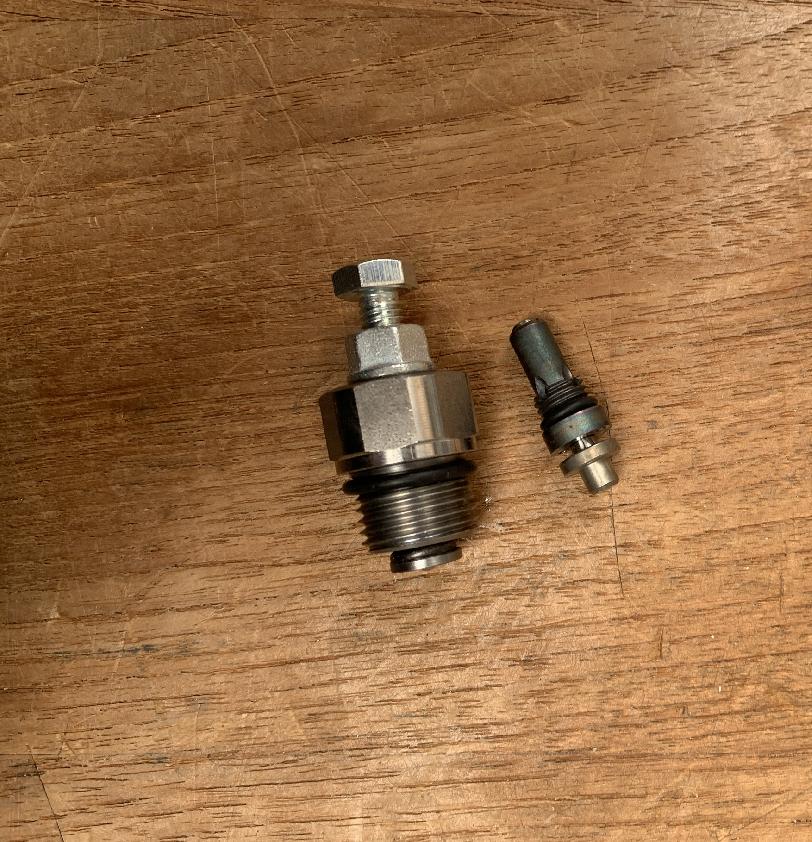 3324632 Grove GMK 2035 RELIEF VALVE CPL.
