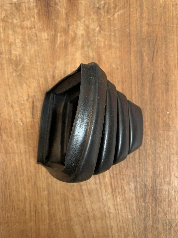3325480 Grove GMK COVER