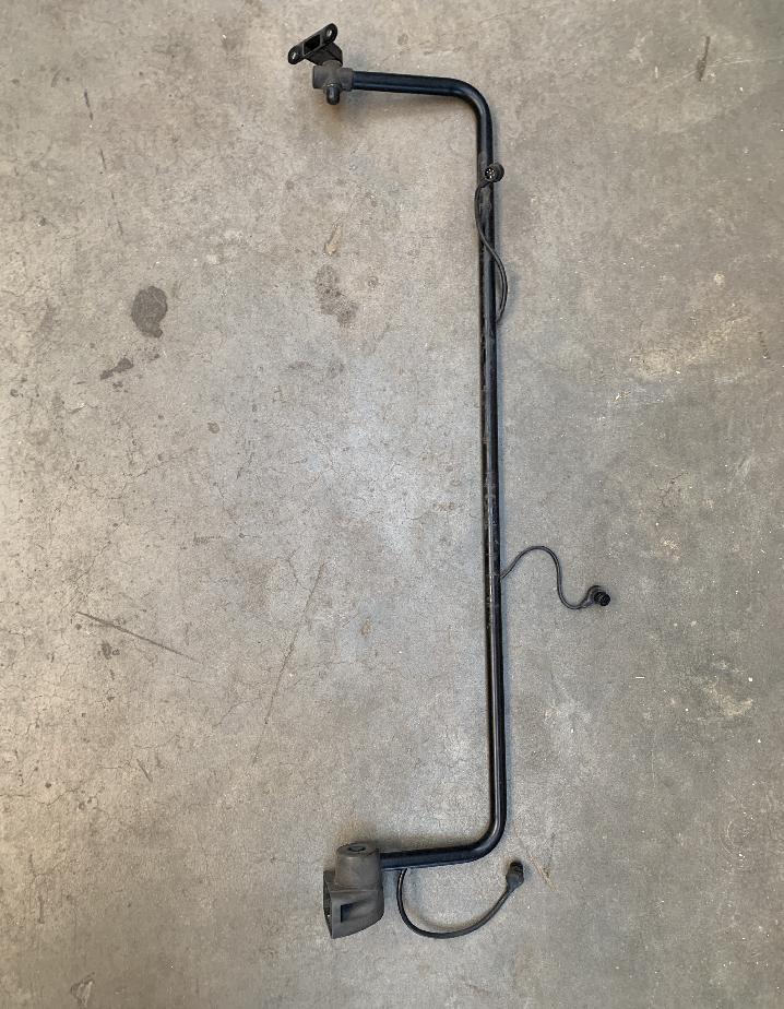3325953-U Grove GMK 3055 MIRROR ARM USED 