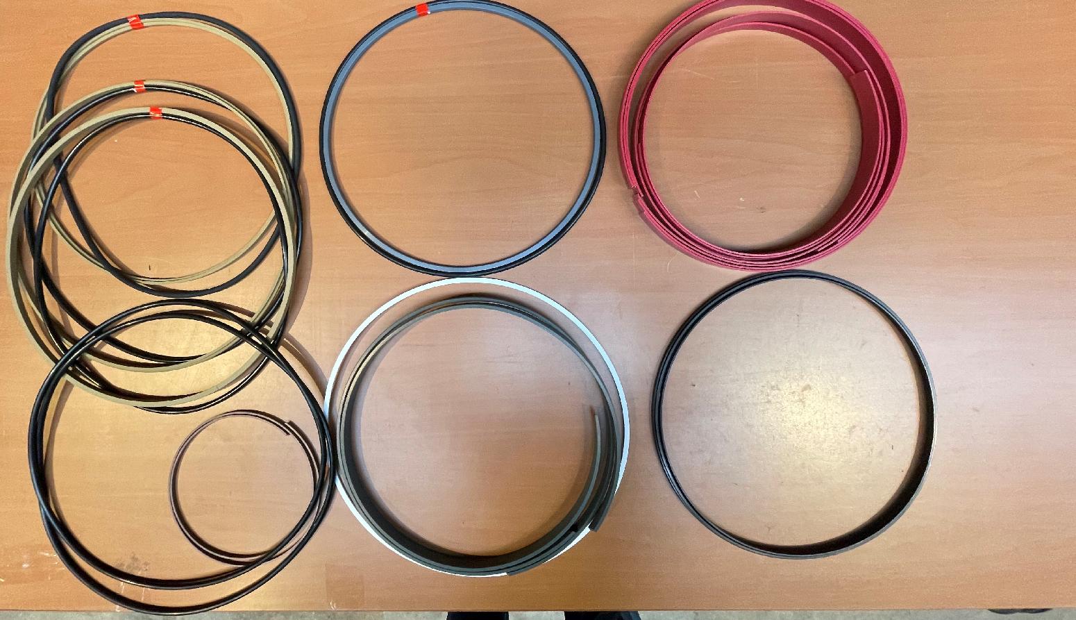 3326714 Grove GMK 5220 SET OF SEALS