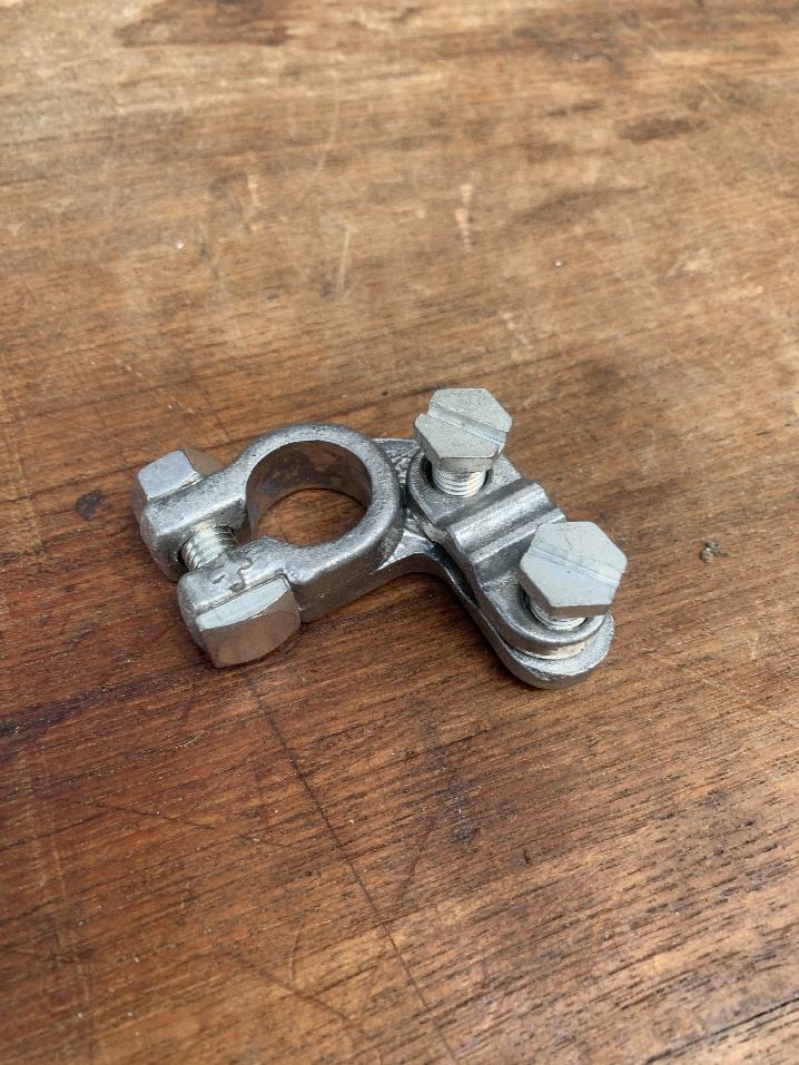 42024699 Demag AC 100 BATTERY TERMINAL