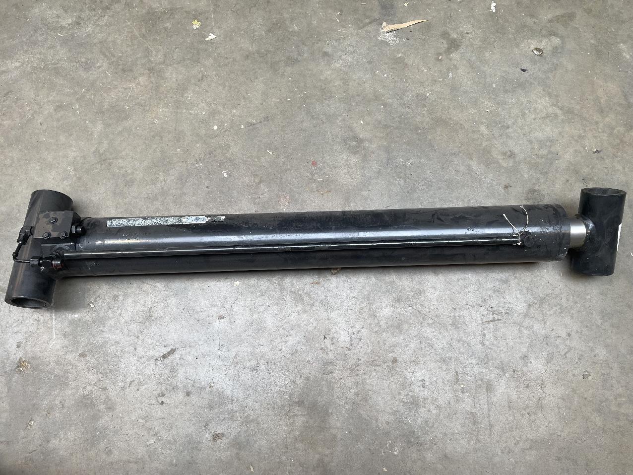 6372005048 Grove GMK CYLINDER