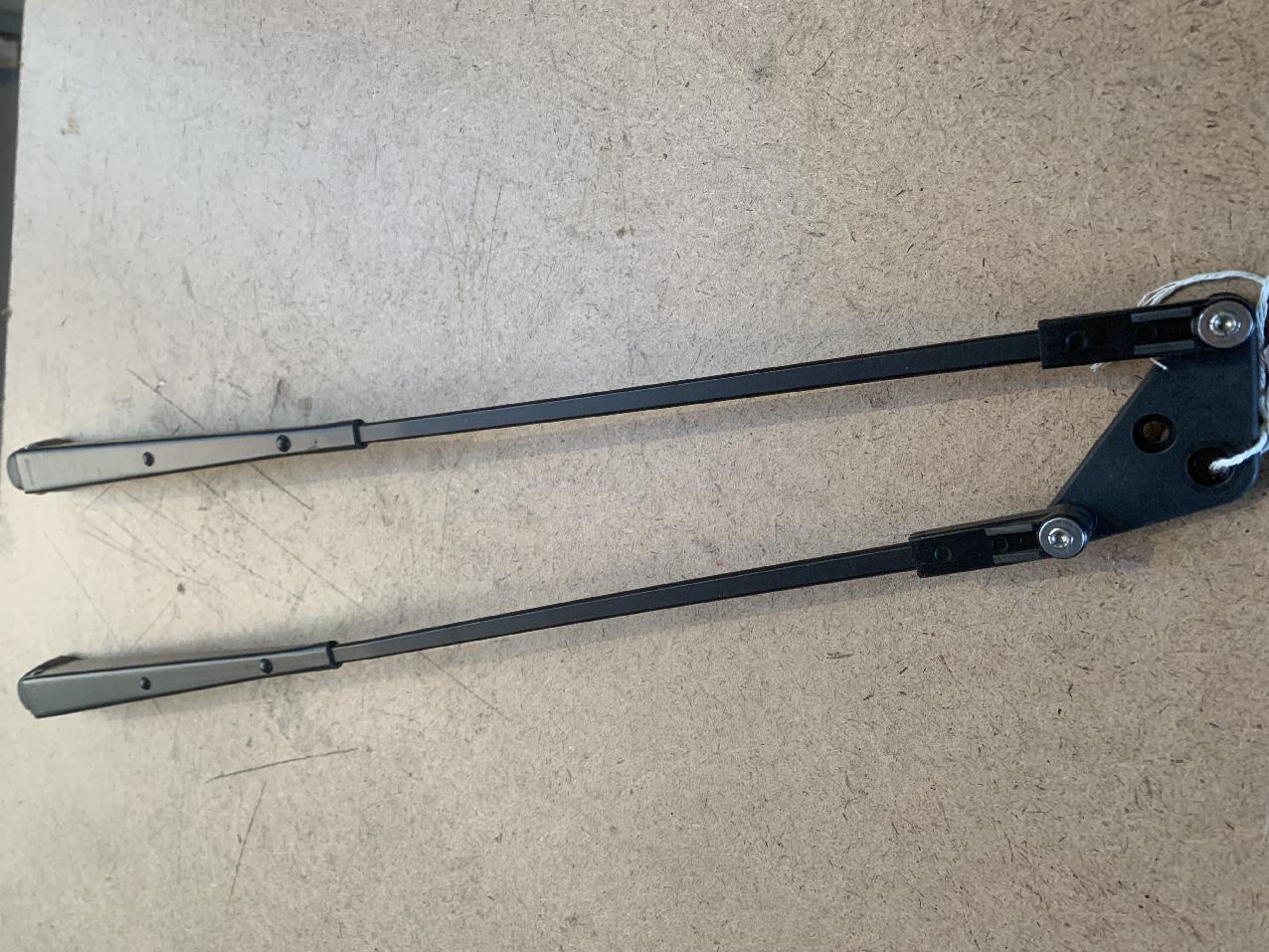 7033990071 Grove GMK ARM PANTOGRAPH