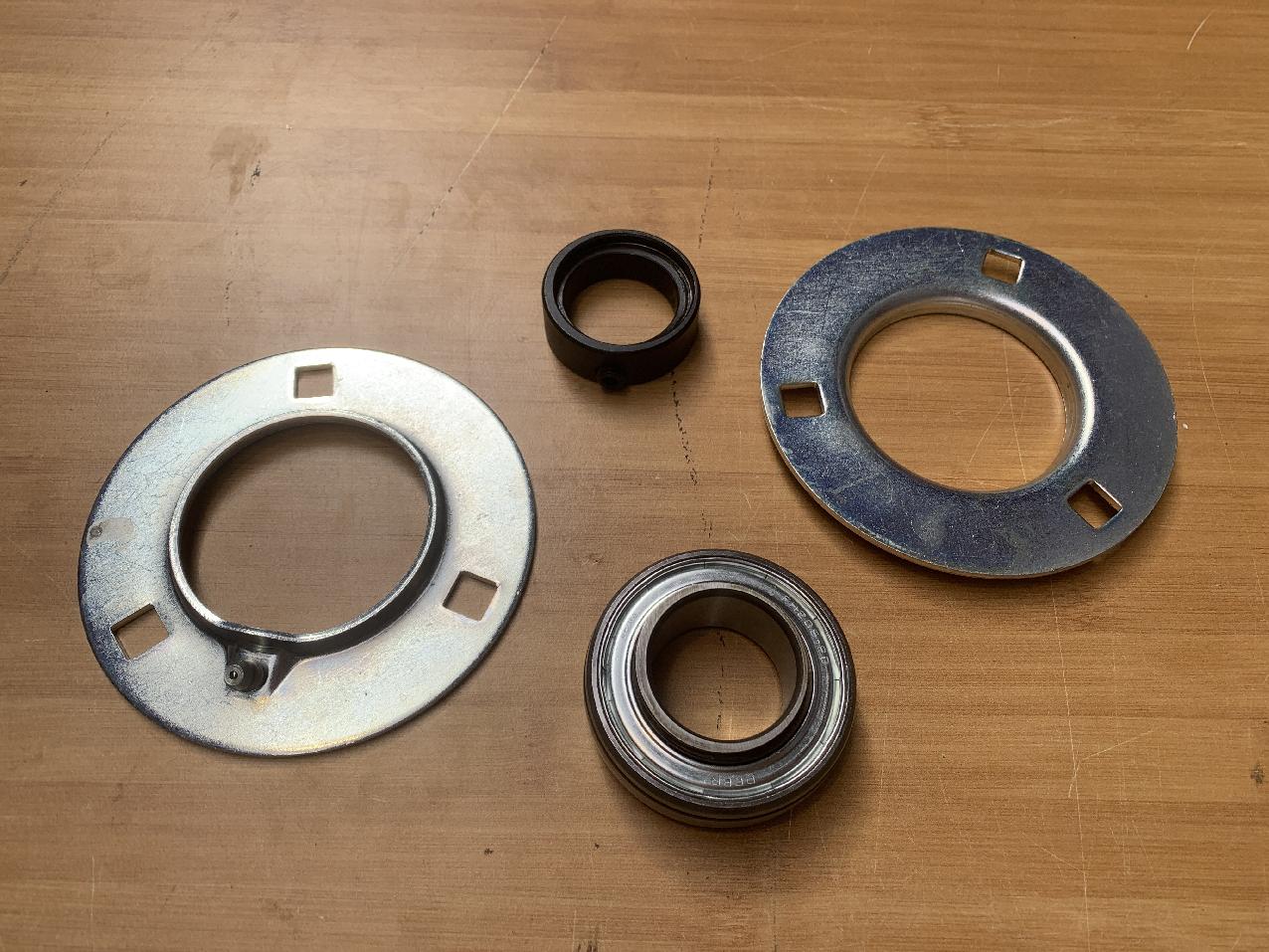 7069000173 Grove RT 60S BEARING