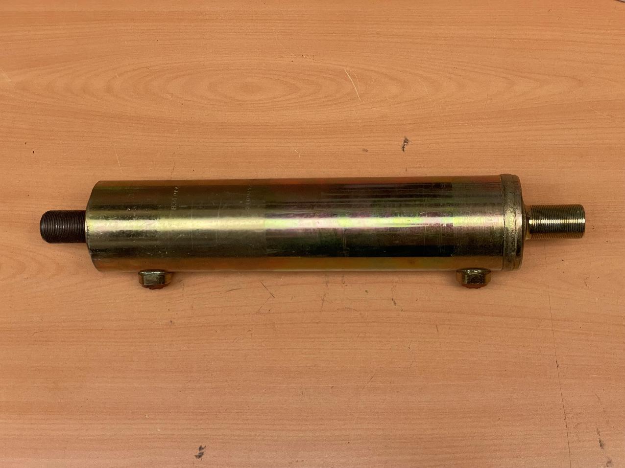 1925500 Grove GMK 3050 STEERING CYLINDER