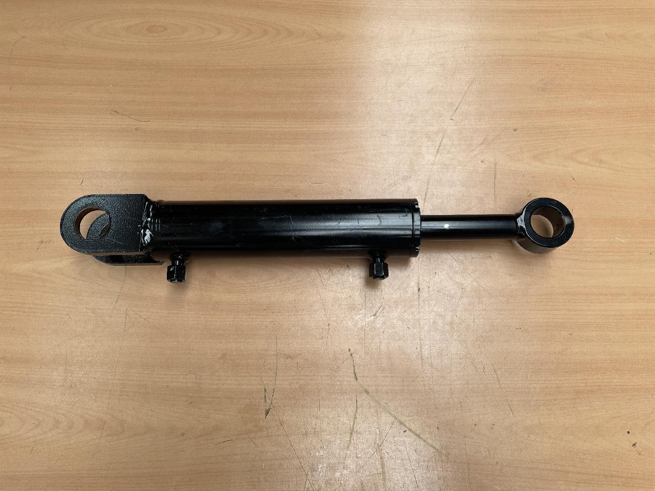 7372100250 Grove RT 880E CYLINDER ASSEMBLY -2 1/2