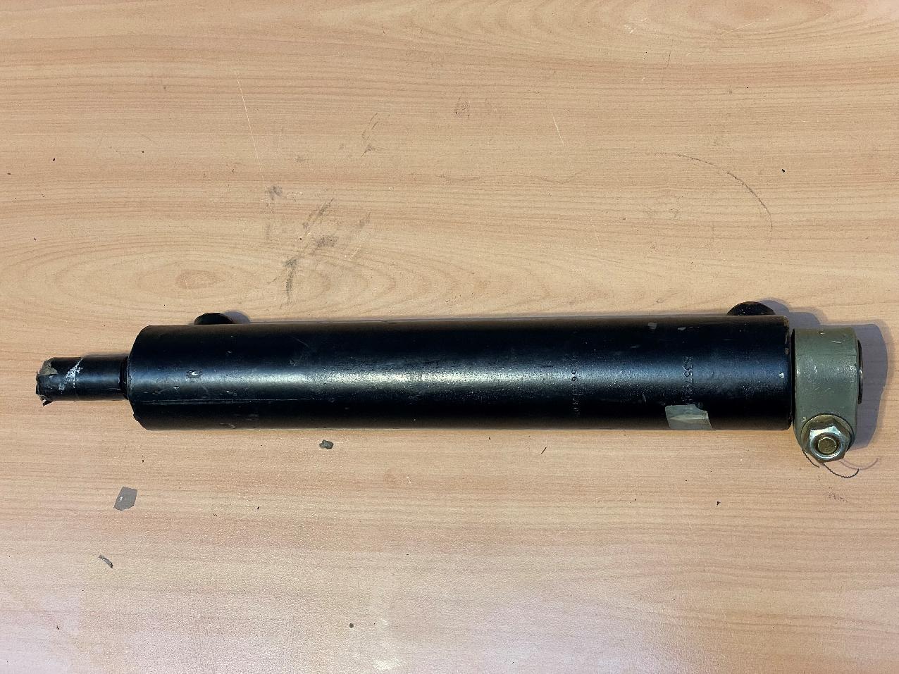 7372995000 Grove AT / RT / GMK CYLINDER