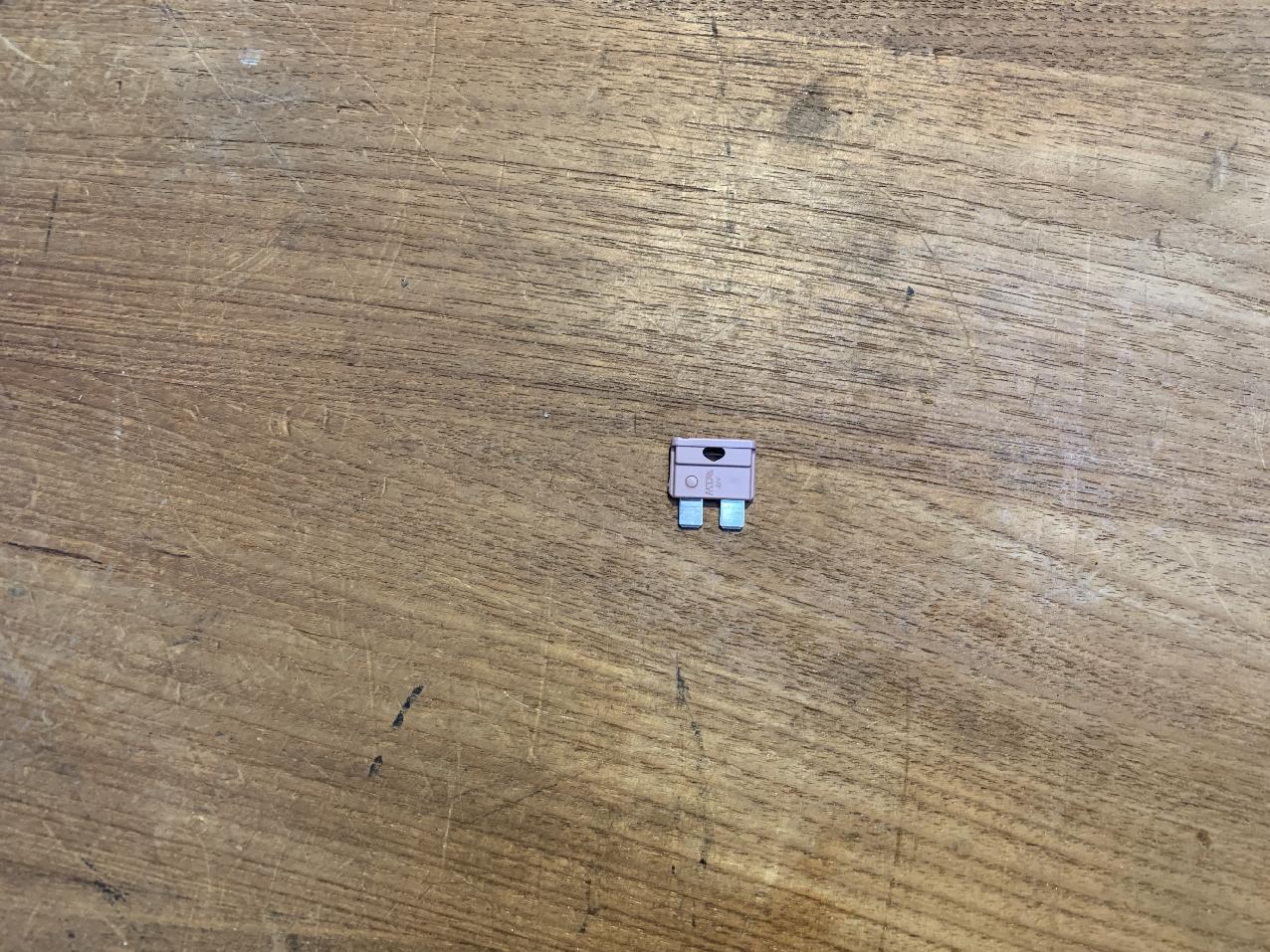 7482000037 Grove RT 650 E FUSE, 3 AMP (2210196)
