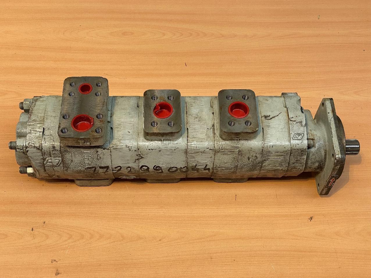 7722990121-R Grove GMK PUMP - HYD-REFURBISHED 