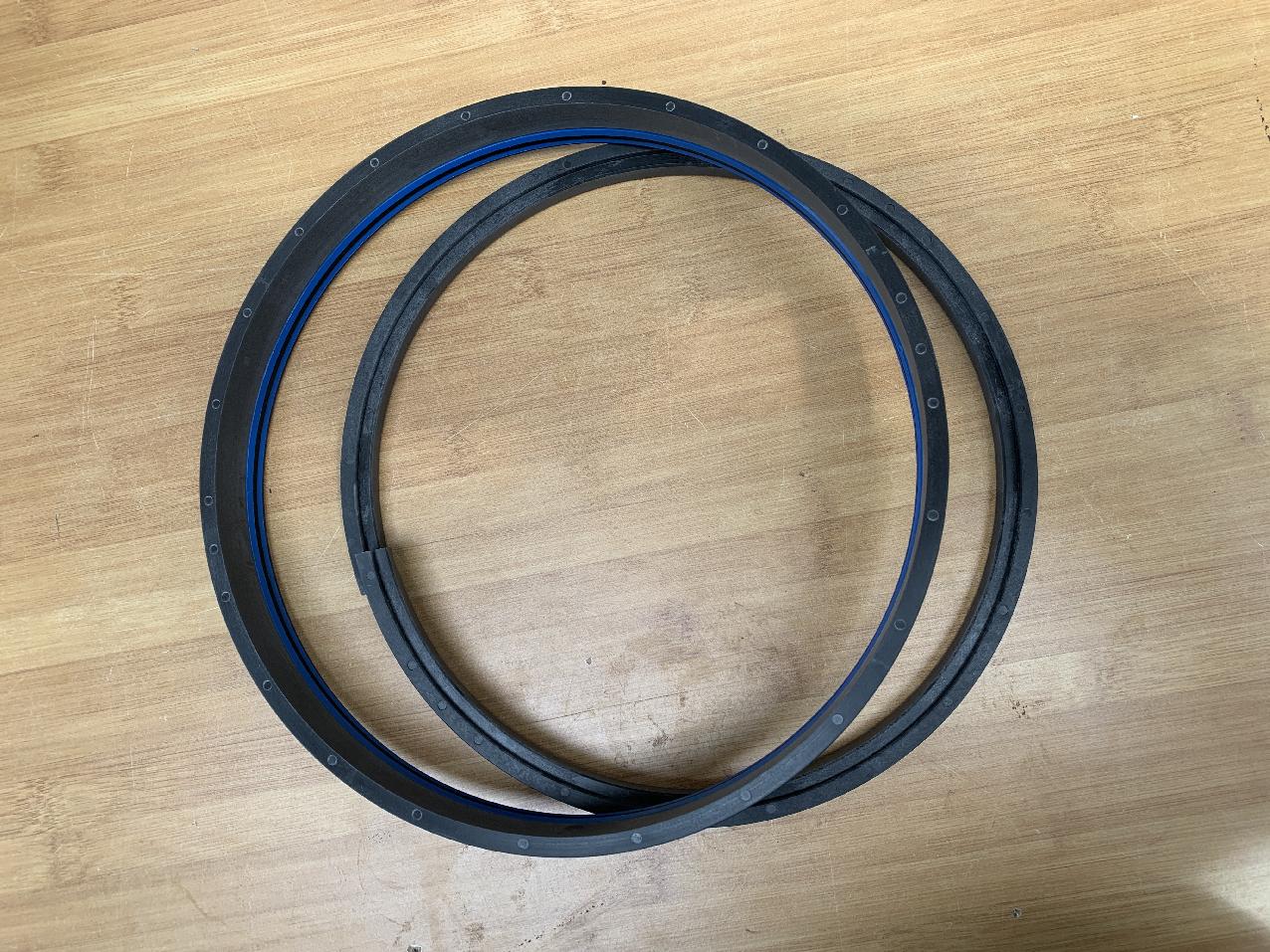 7794000566 Grove RT 650 E SEAL