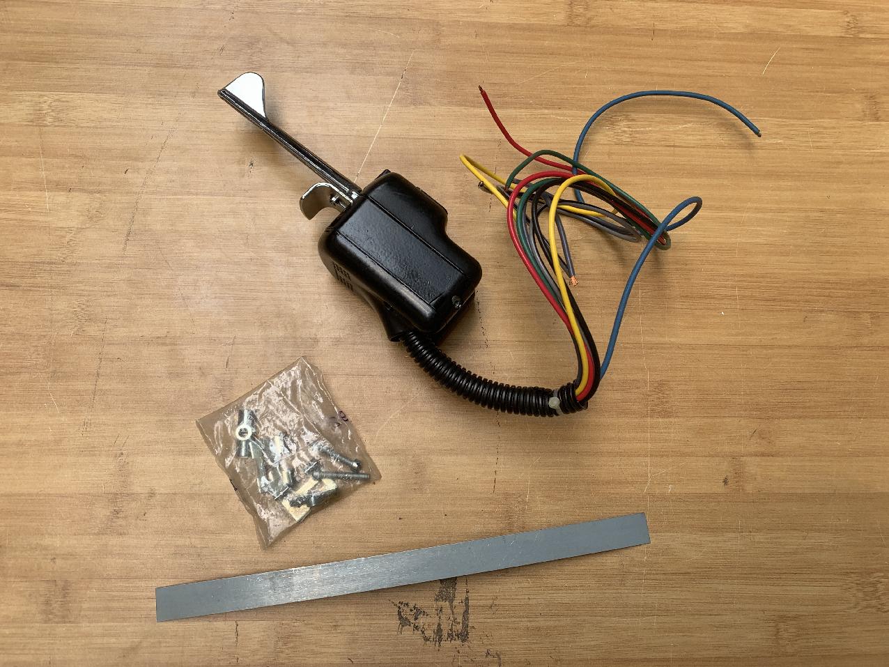 7872000583 Grove AT / RT / GMK TURN SIGNAL SWITCH
