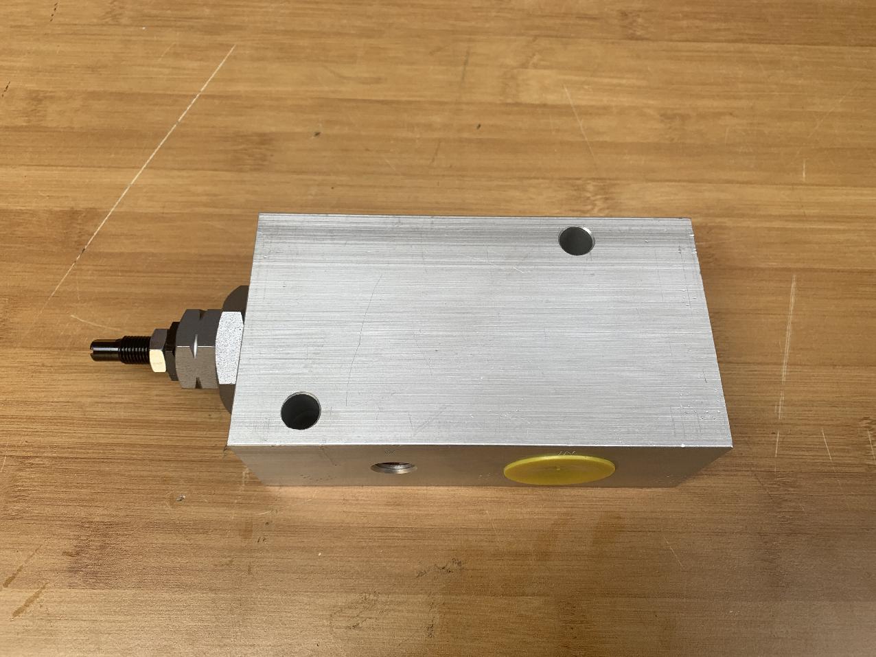 7926000797 Grove AT / RT / GMK SEQUENCE VALVE