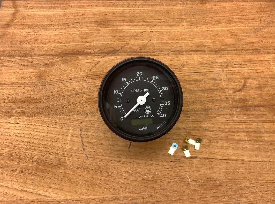 80102259 Grove GMK TACHOMETER