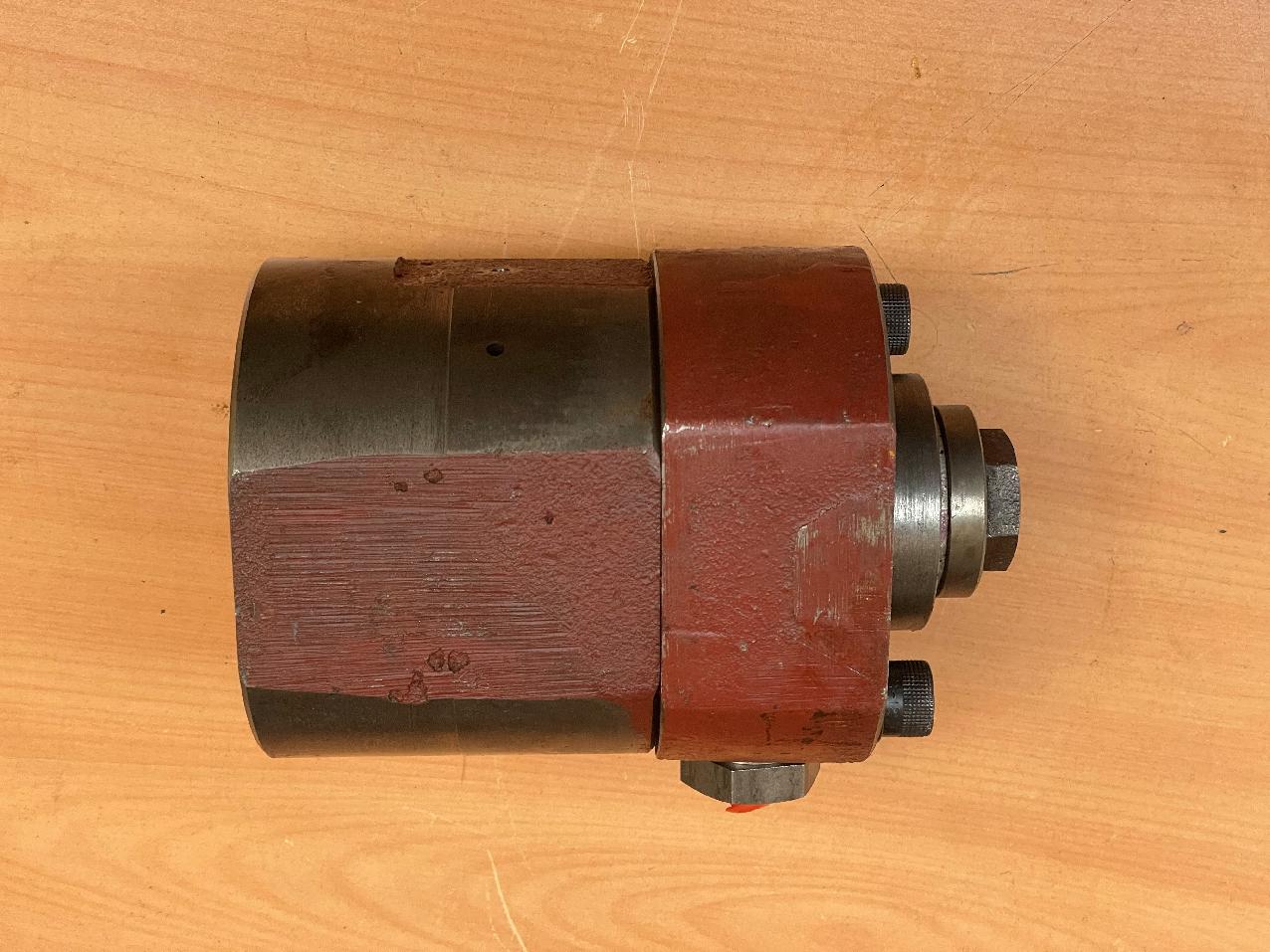 8777075 Grove GMK BRAKE CYLINDER