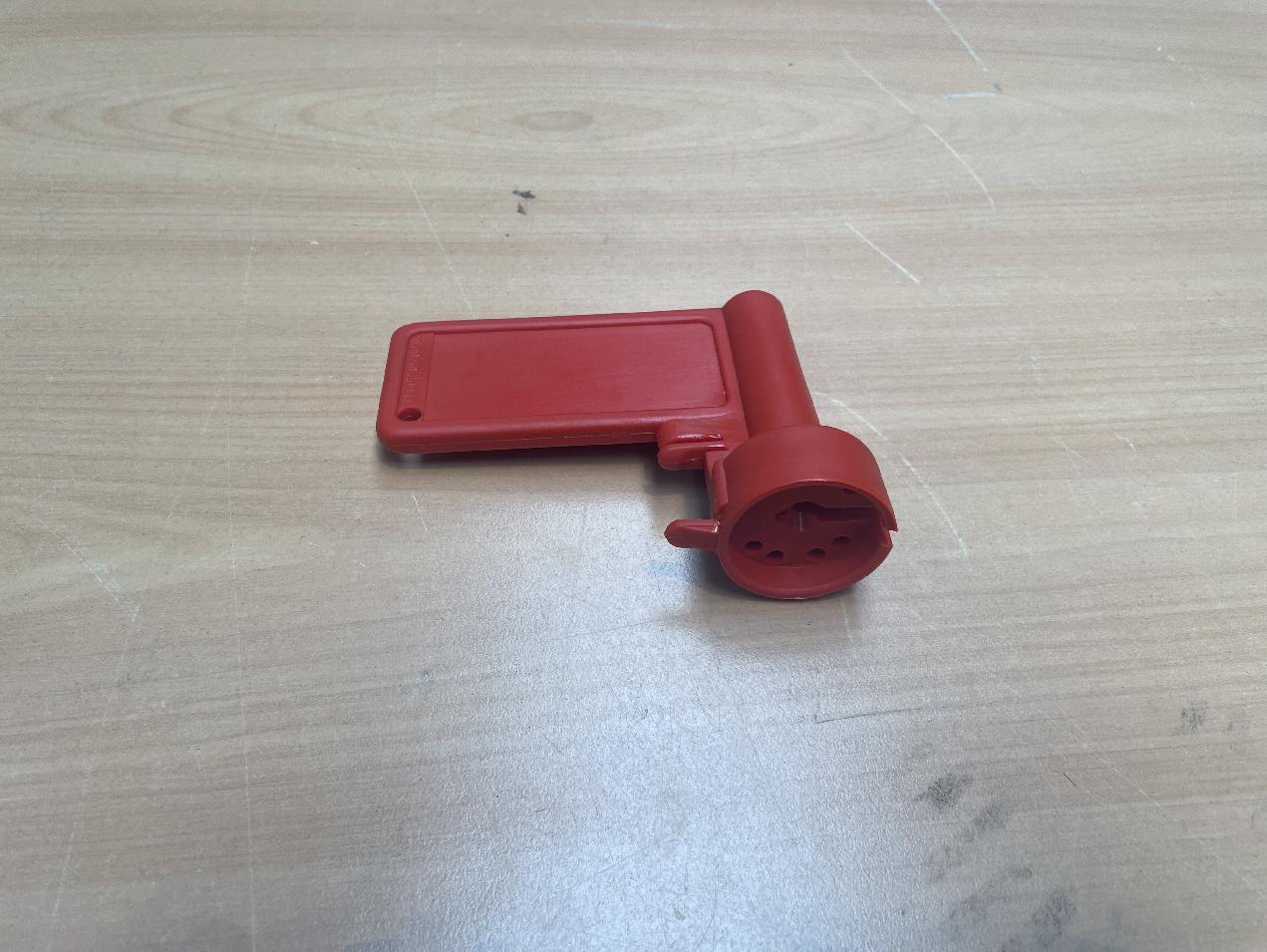 9333102373 Grove RT 650 E FLAG, RETAINER