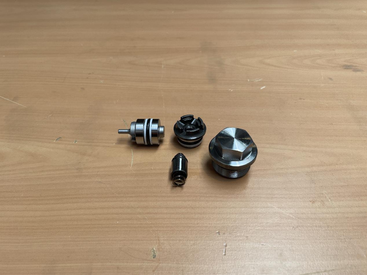 97916773 Demag AC VALVE