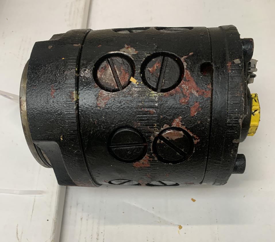 9904991253 Grove GMK EMERGENCY PUMP